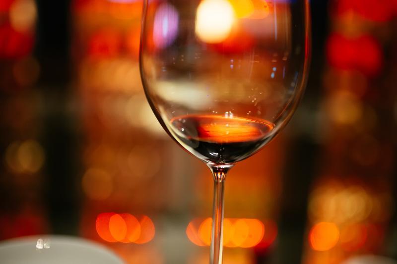 Windsor Hotel Taichung Extérieur photo A wine glass